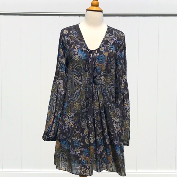 Free People Gray Floral V Neck with Front Tie Long Sleeve MIDI Dress Size Medium - Picture 1 of 16